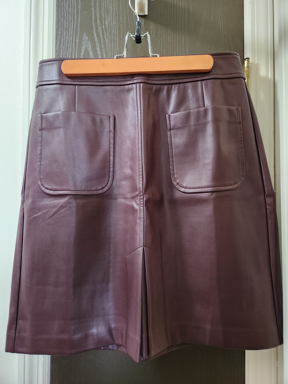 Ann Taylor Faux Leather Skirt in Plum